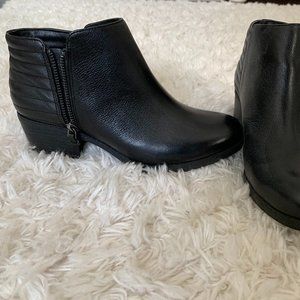Mini Boots